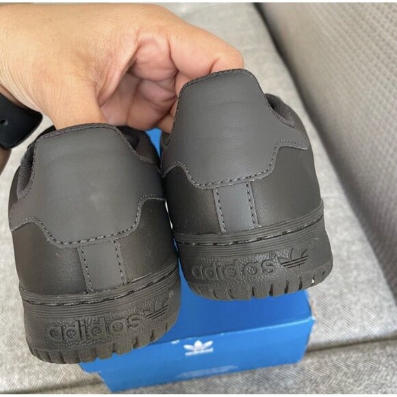 ADIDAS Yeezy Powerphase Calabasas Black Size 6 MENS - Picture 8 of 12